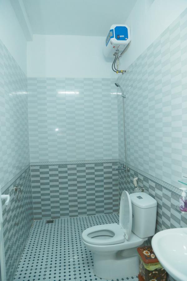 Gold Plus Hotel Phong Nha Bagian luar foto
