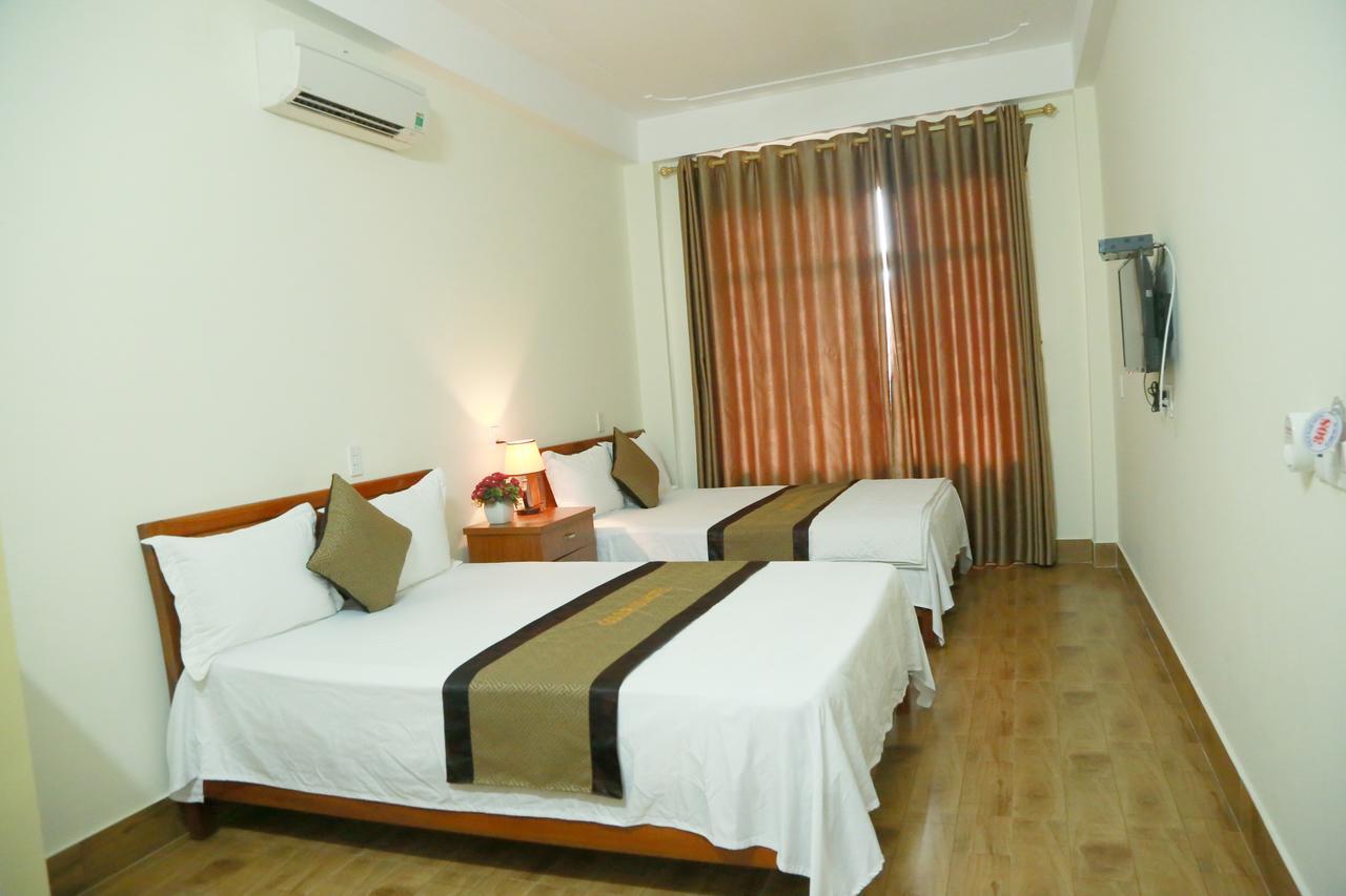 Gold Plus Hotel Phong Nha Bagian luar foto